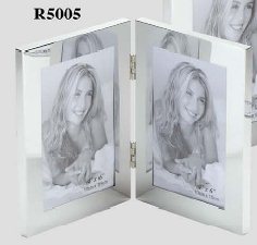 R5005 Plain Double Photoframe 4 x 6 Silver Plated