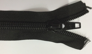 P100 Nylon Zipping Extra Heavy 10mm per metre - Zips/Zipping by the metre