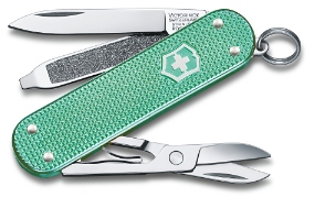 Classic Alox 06221.221G Minty Mint Swiss Army Knife - Engravable & Gifts/Victorinox Swiss Army Knives