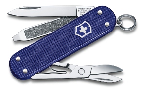 Classic Alox 06221.222G Night Dive Swiss Army Knife - Engravable & Gifts/Victorinox Swiss Army Knives