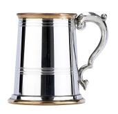 998MB1PT - 1 Pint Pewter Tankard with Brass Rim.